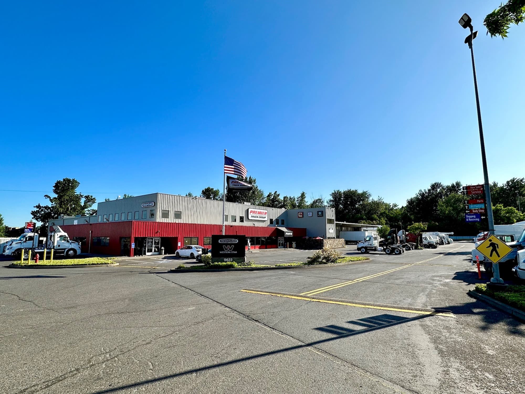 Premier Truck Group of Portland storefront